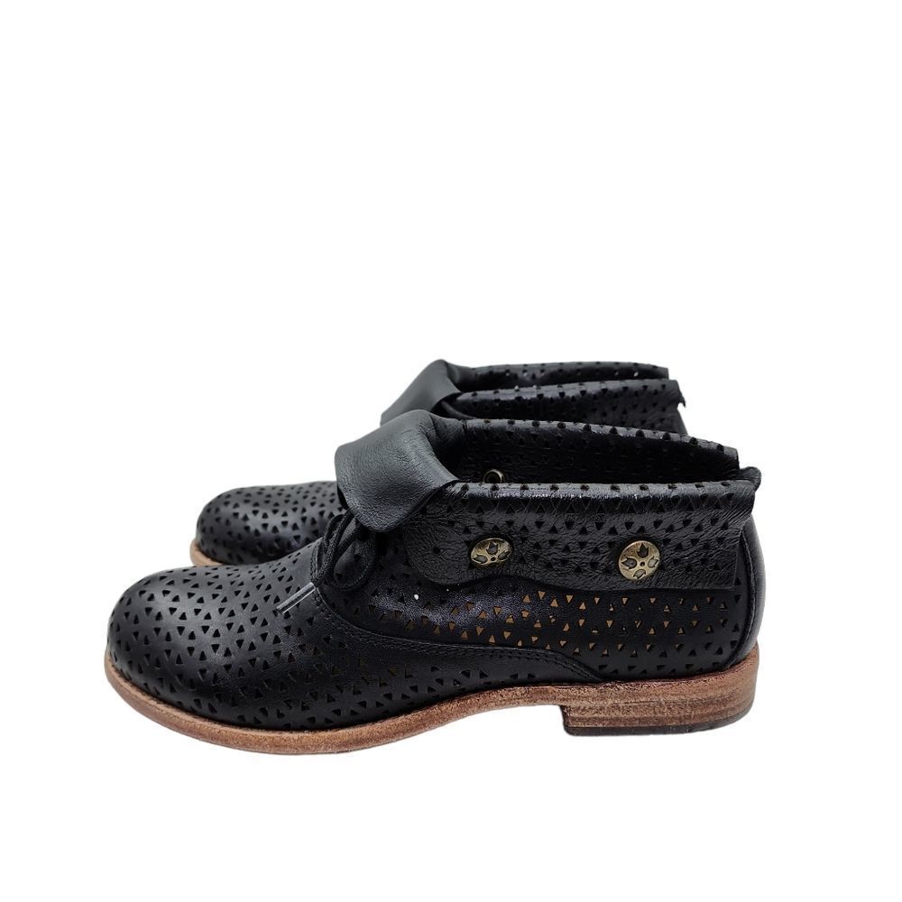 Patricia Nash Women's Sabrina Perforated Ankle Boot - 6.5